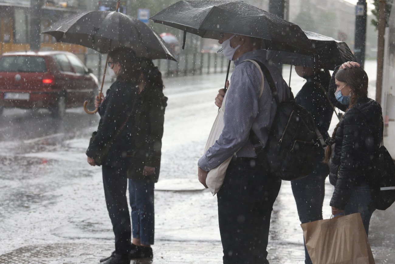 Instytut Meteorologii i Gospodarki Wodnej wydał ostrzeżenie przed burzami z gradem przede wszystkim dla wszystkich powiatów województwa lubuskiego.