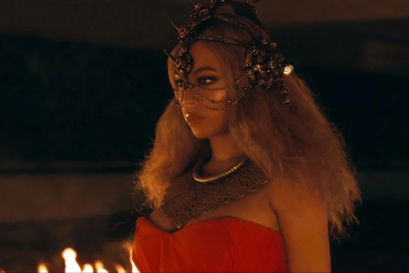 Beyoncé - królowa ognia