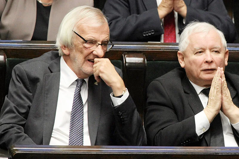 Czy wicemarszałek Sejmu i szef klubu parlamentarnego PiS Ryszard Terlecki przejęzyczył się w sprawie kampanii "Sprawiedliwe sądy"? Tak twierdzi marszałek Senatu Stanisław Karczewski.