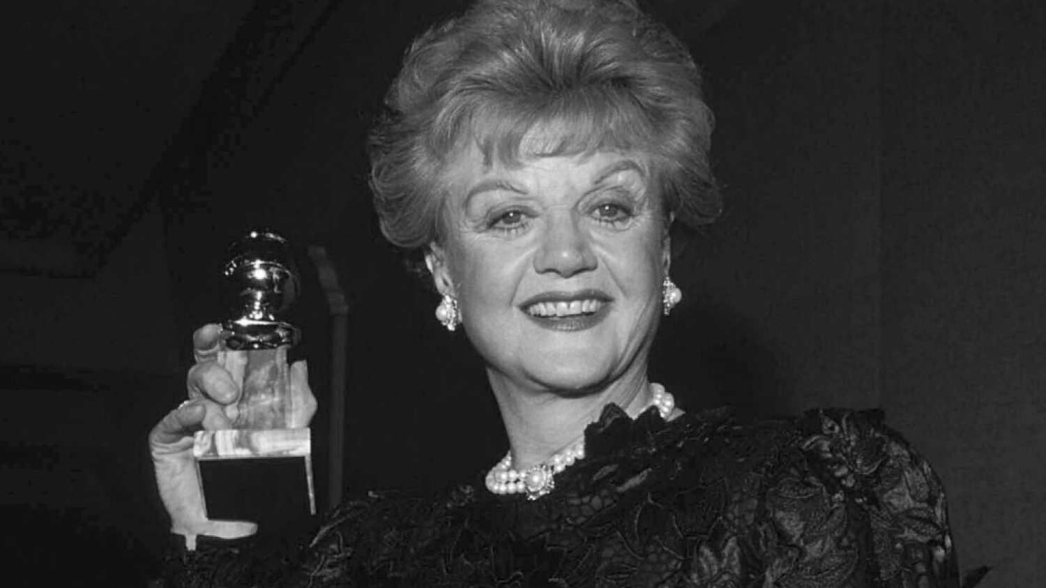 Angela Lansbury nie żyje Angela Lansbury nie żyje aktorka hollywood