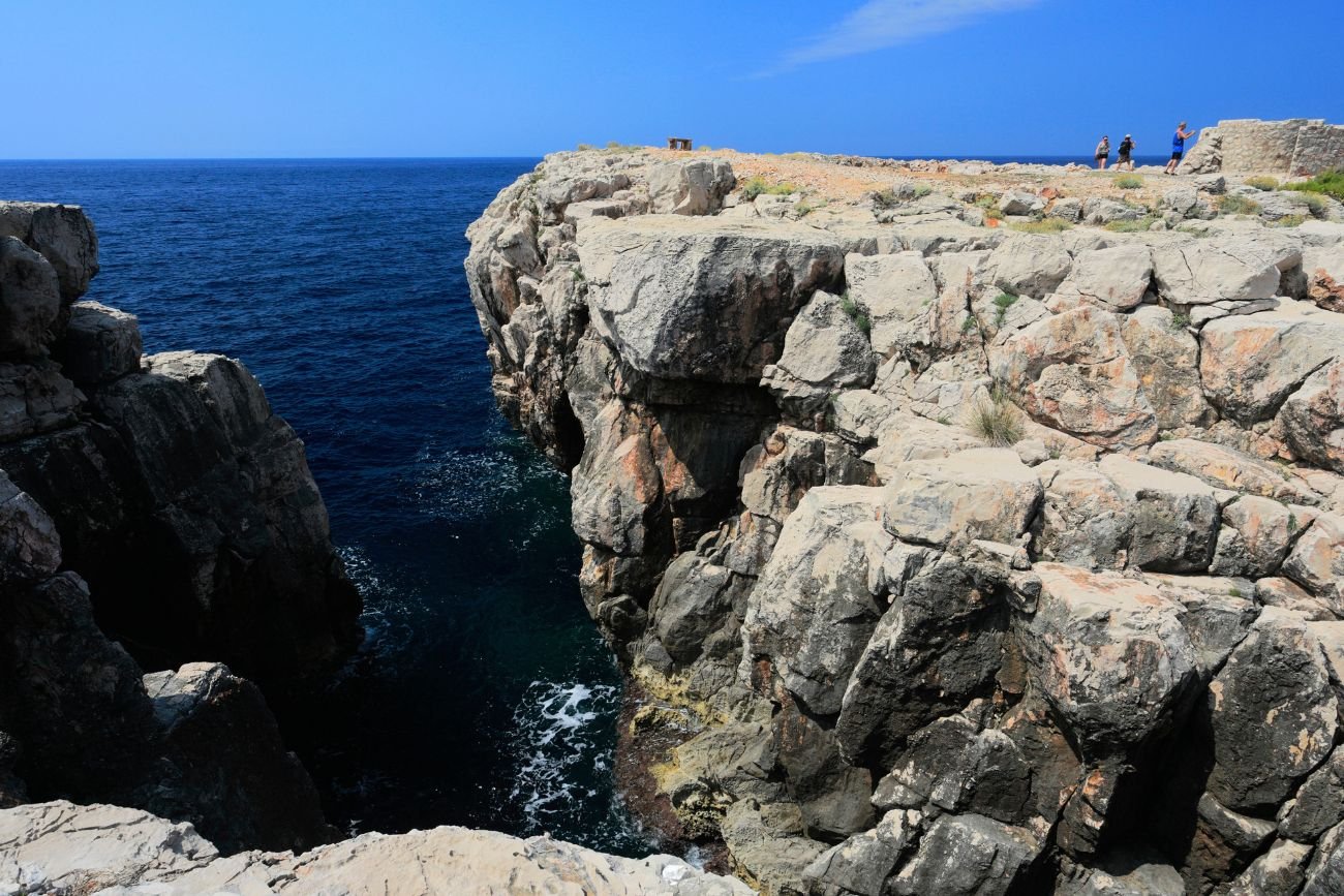Zwiedzanie Lokrum jedną z perełek w Chorwacji Lokrum jedną z perełek Chorwacji
