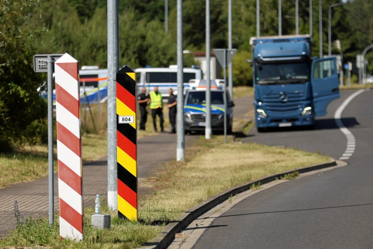 Niemcy stawiają ultimatum ws. kontroli na granicy: Nie mogą trwać bez końca Niemiecka minister o kontrolach na granicach: Nie mogą trwać bez końca