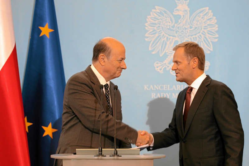 Donald Tusk i Jarosław Gowin nie muszą słuchać opinii publicznej w obliczu podnoszenia podatków i łamania kolejnych obietnic.