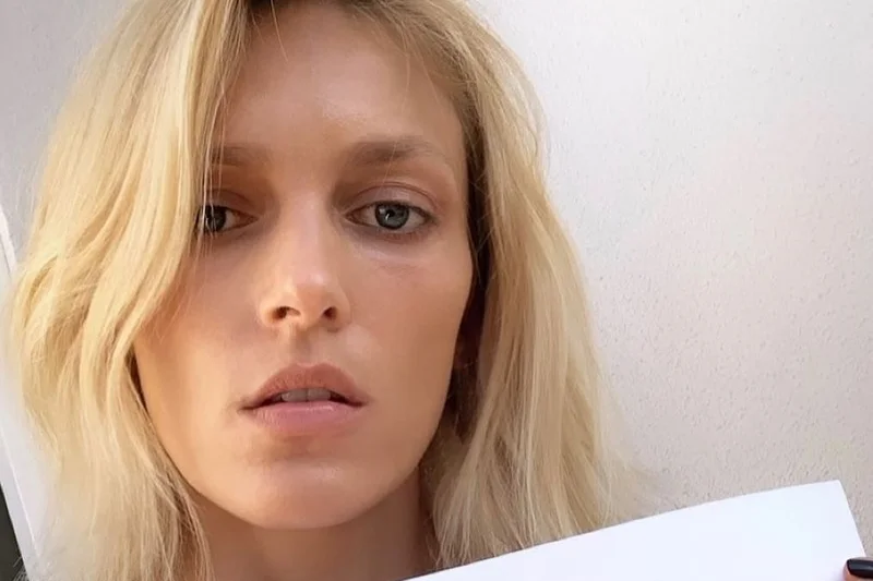 Modelka otwarcie mówi o edukacji seksualnej.