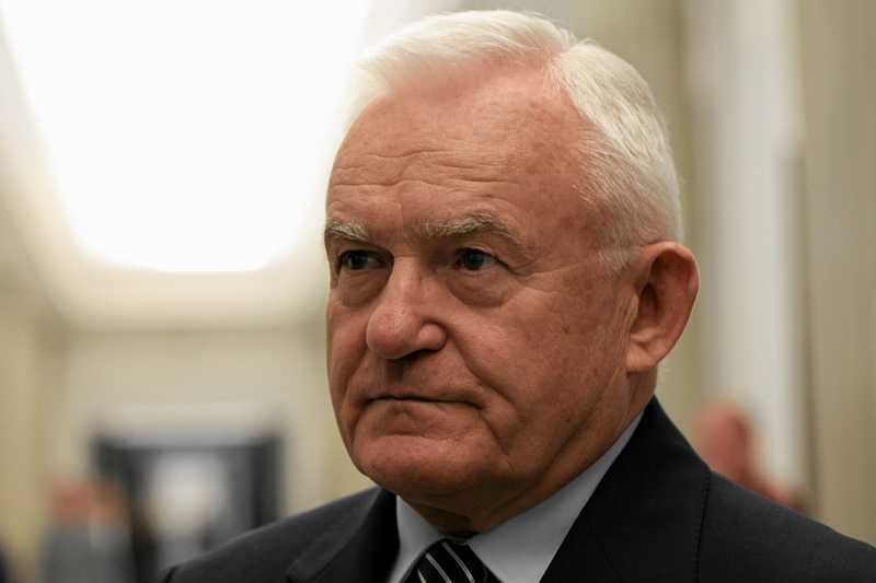 Przewodniczący SLD Leszek Miller.