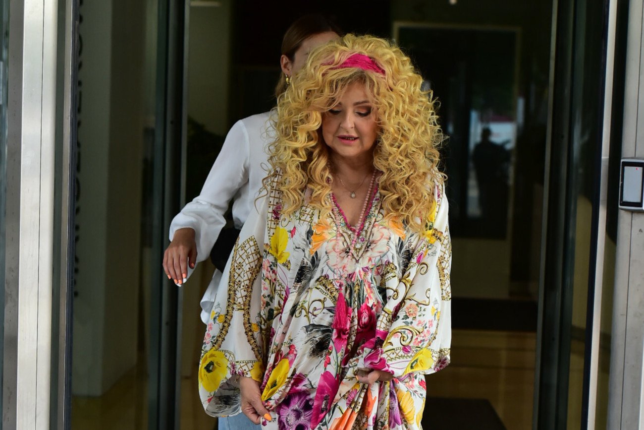 Magda Gessler rzuca talerzami i namawia do udziału w wyborach.