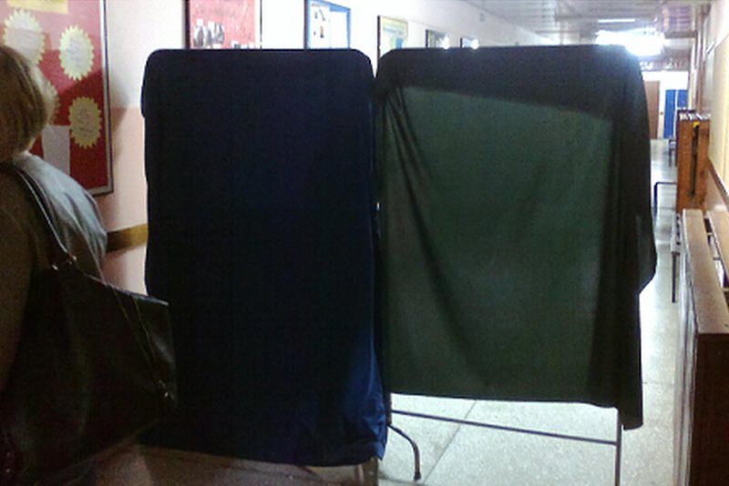 Afera o "najsłynniejszy parawan w Polsce", którego już nie ma. "Szkoda szargać całkiem niezłą szkołę"