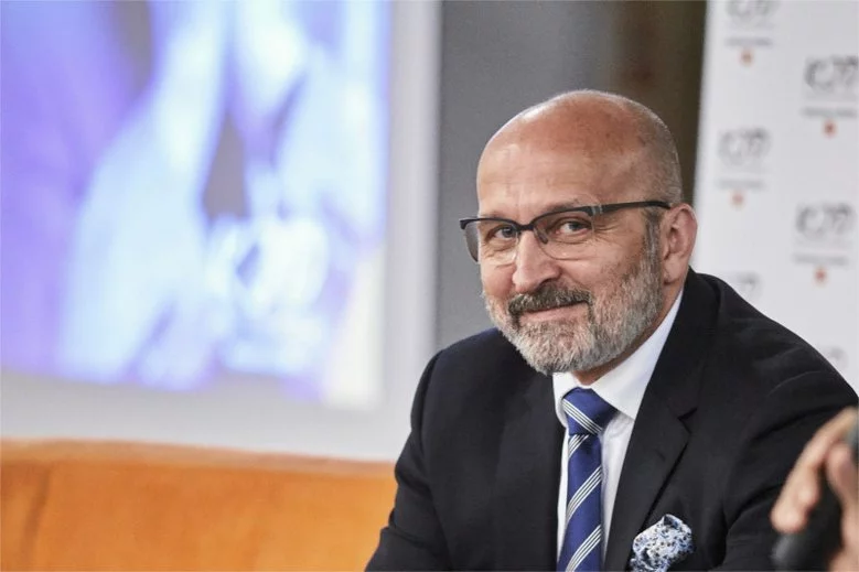 Kazimierz Marcinkiewicz rozwodzi się z Izabel.