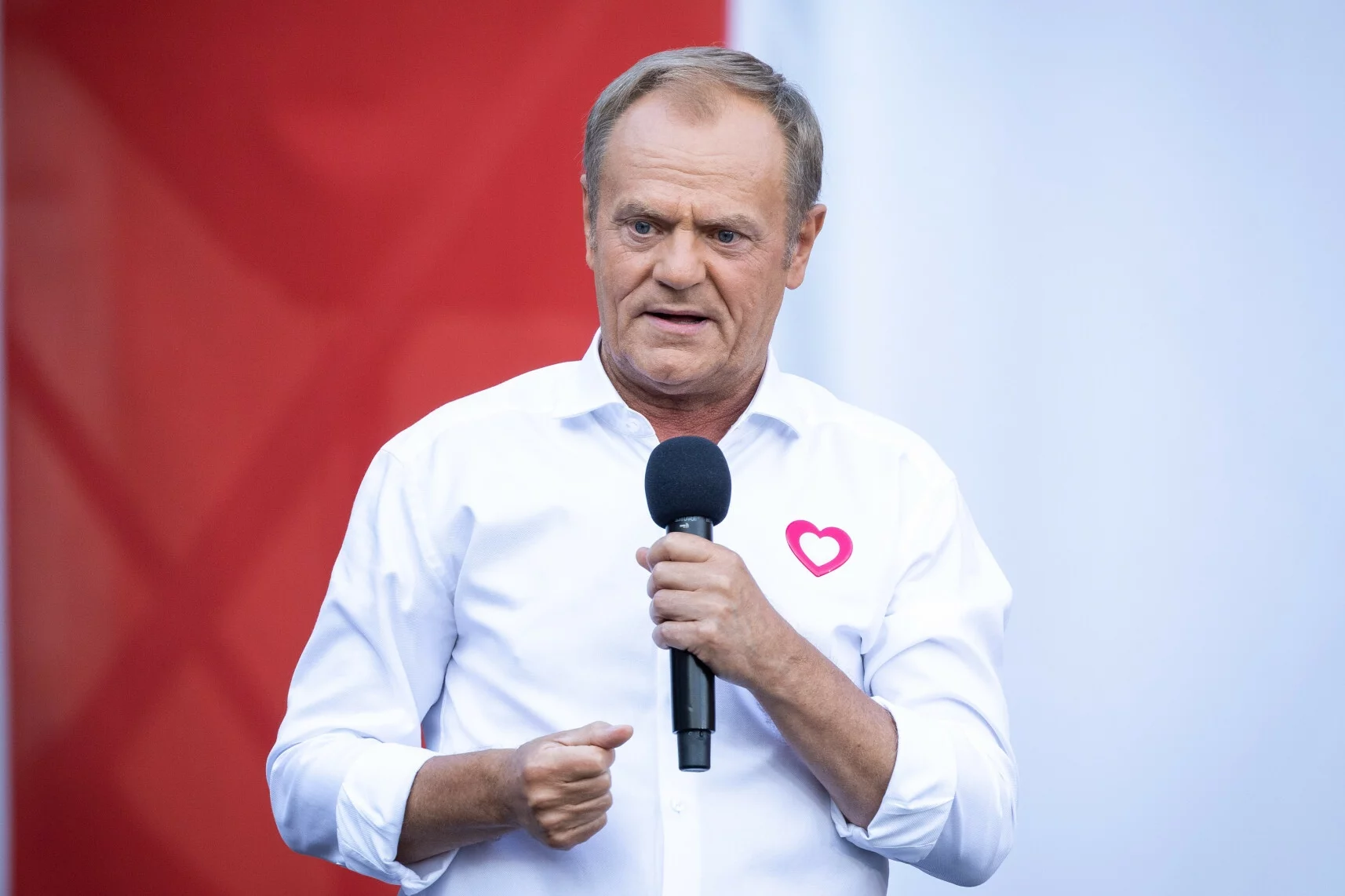 Tusk nagrał specjalny filmik. "Musimy ruszyć jeszcze raz"