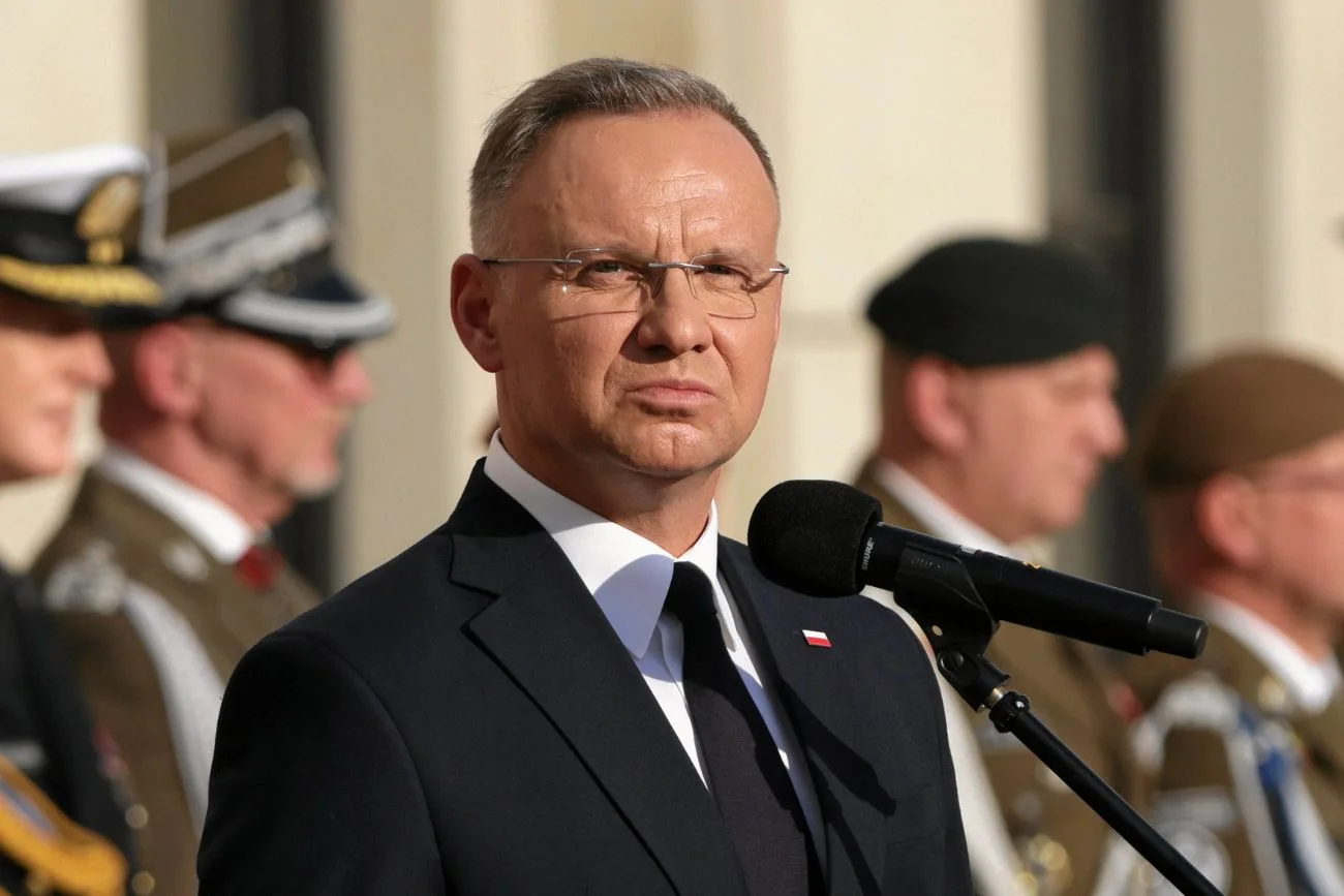 Andrzej Duda grzmi. Pisze o "przekręcaniu wyborów".