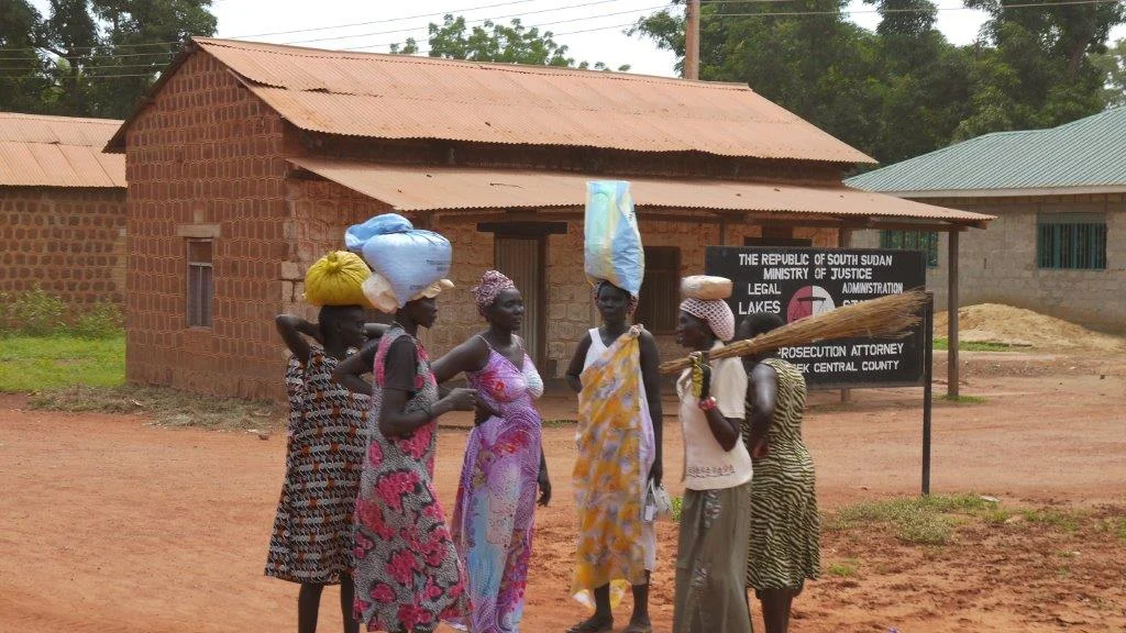 Rumbek, skromna siedziba lokalnego oddziału Ministerstwa Sprawiedliwości