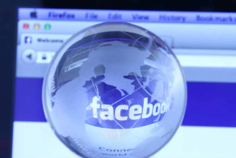 Facebook będzie teraz zbierał jeszcze więcej danych o swoich użytkownikach.
