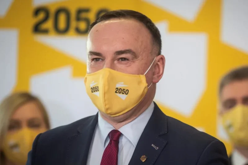 Michał Kobosko zestawił śmierć Krzysztofa Krawczyka z "atakami" na Szymonia Hołownię.