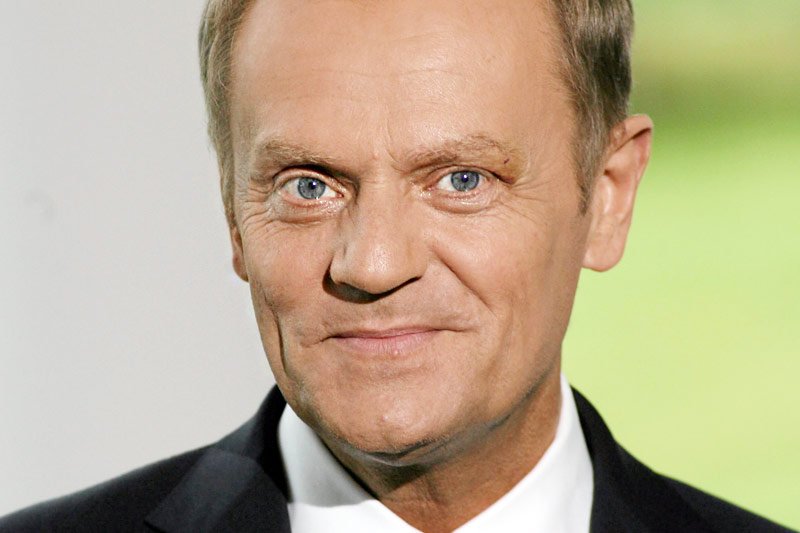 Związany z PiS publicysta Stanisław Janecki sugeruje, że premier Donald Tusk ma problemy psychiczne i jest przez to podatny na manipulacje.