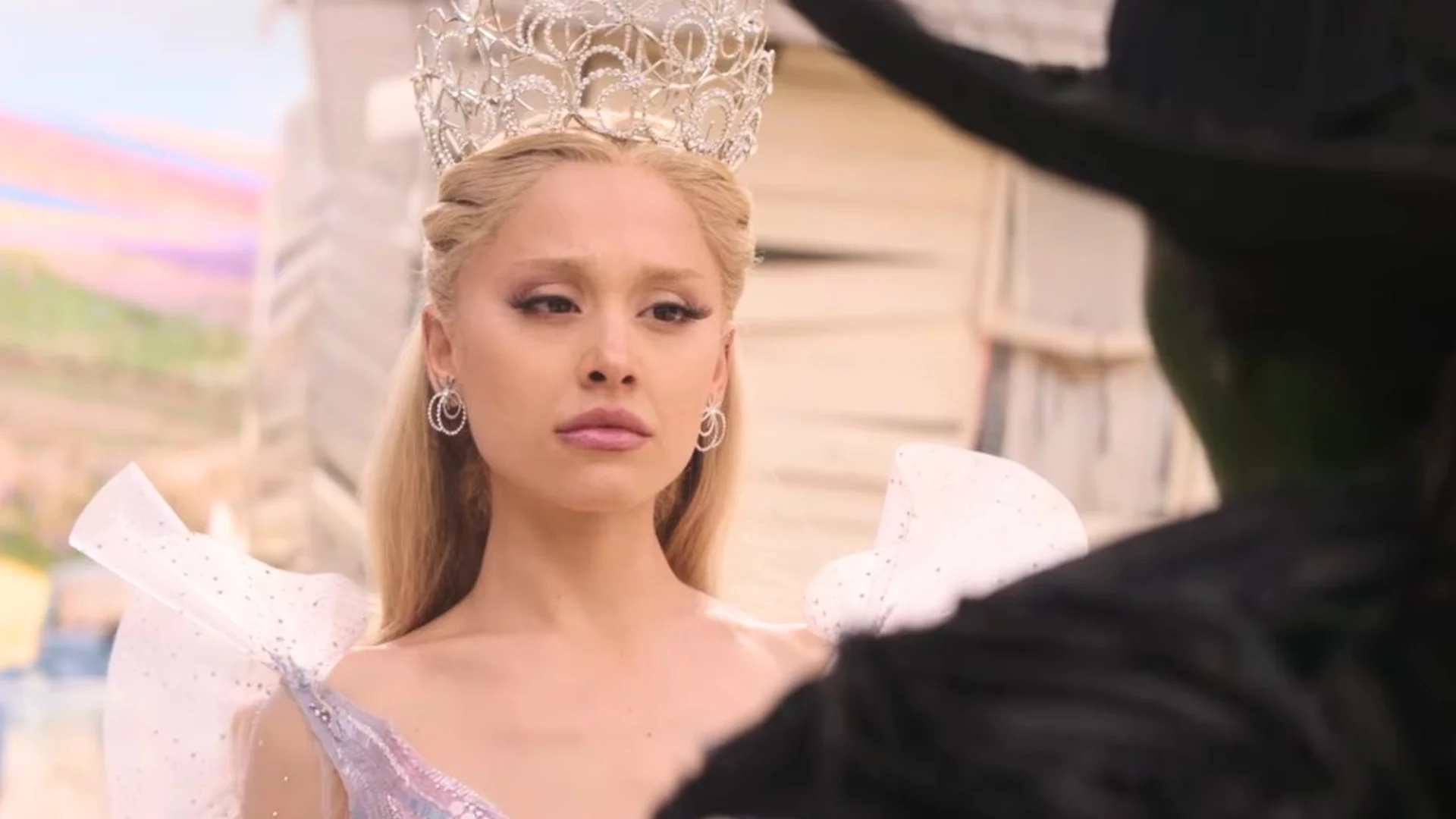 "Wicked: Na dobre" ma już pierwsze recenzje. Krytycy piszą o drewnianym aktorstwie Ariany Grande 2. część "Wicked" ma już recenzje. Jestem fanką i aż mnie one skręcają