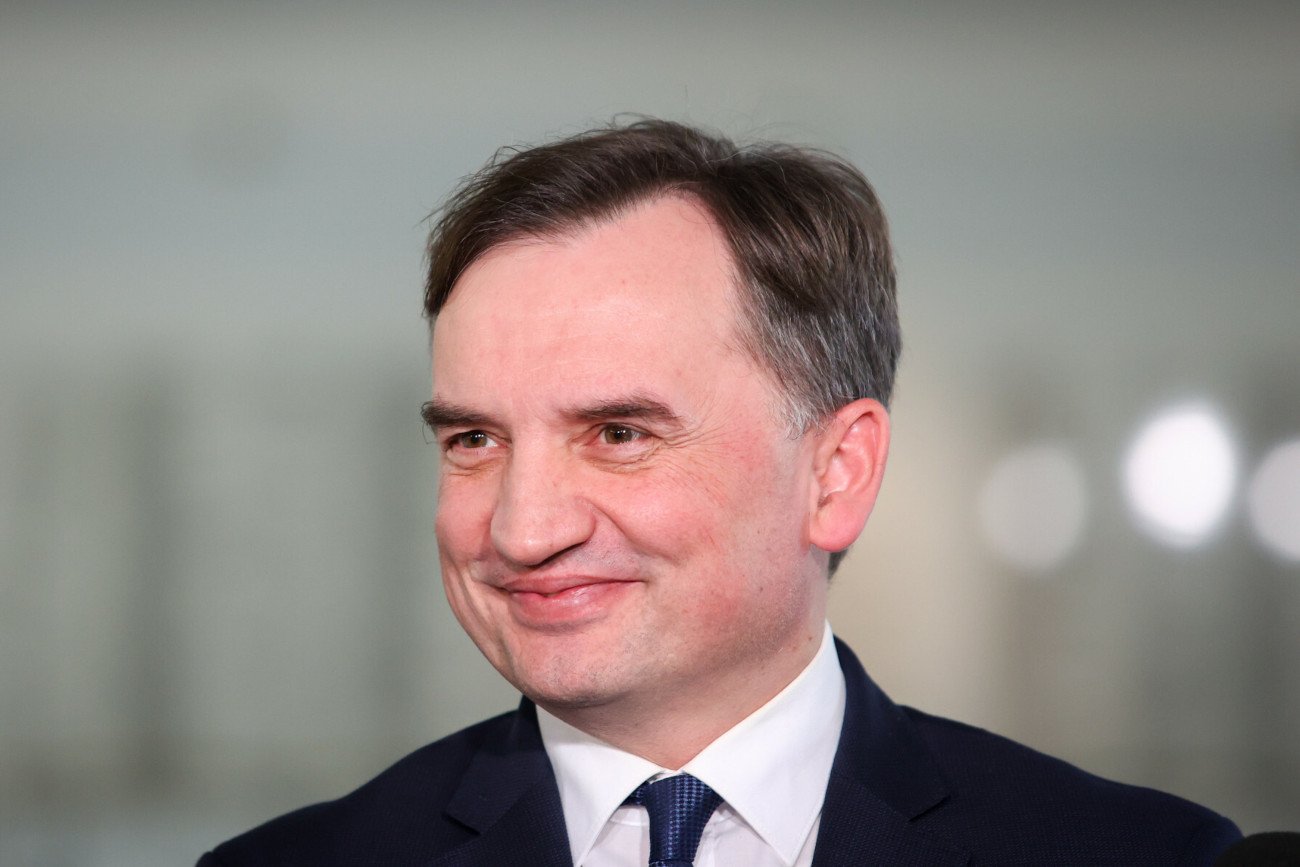 Duda odesłał ustawę o Sądzie Najwyższym do TK. Jest reakcja Ziobry.