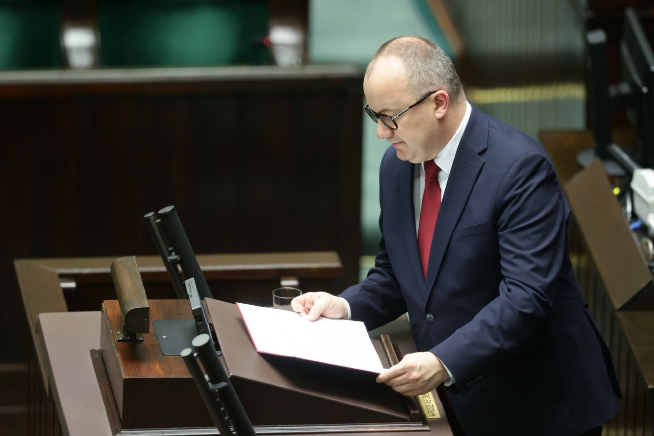 Inwigilacja Pegasusem. Adam Bodnar podał dane na temat kontroli operacyjnej