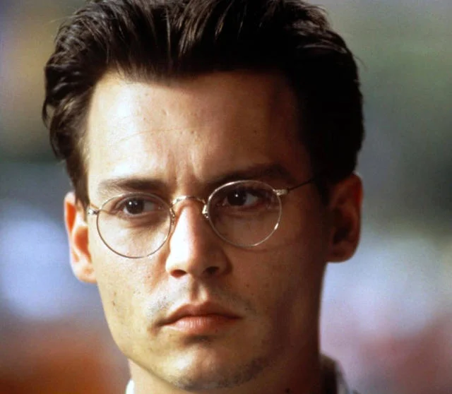 Depp w filmie "Na żywo" z 1995 roku.