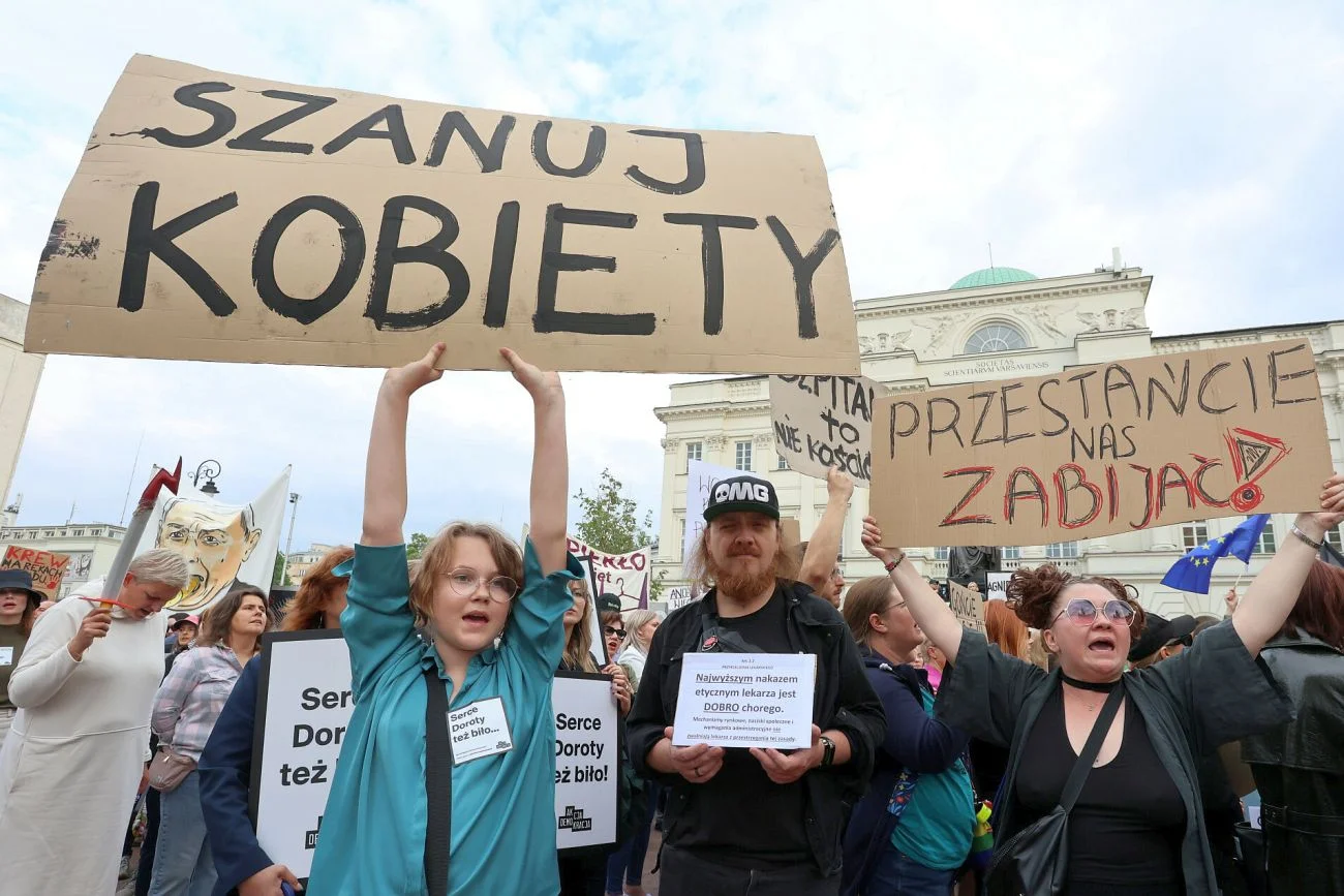 Strajk Kobiet apeluje o poparcie Rafała Trzaskowskiego