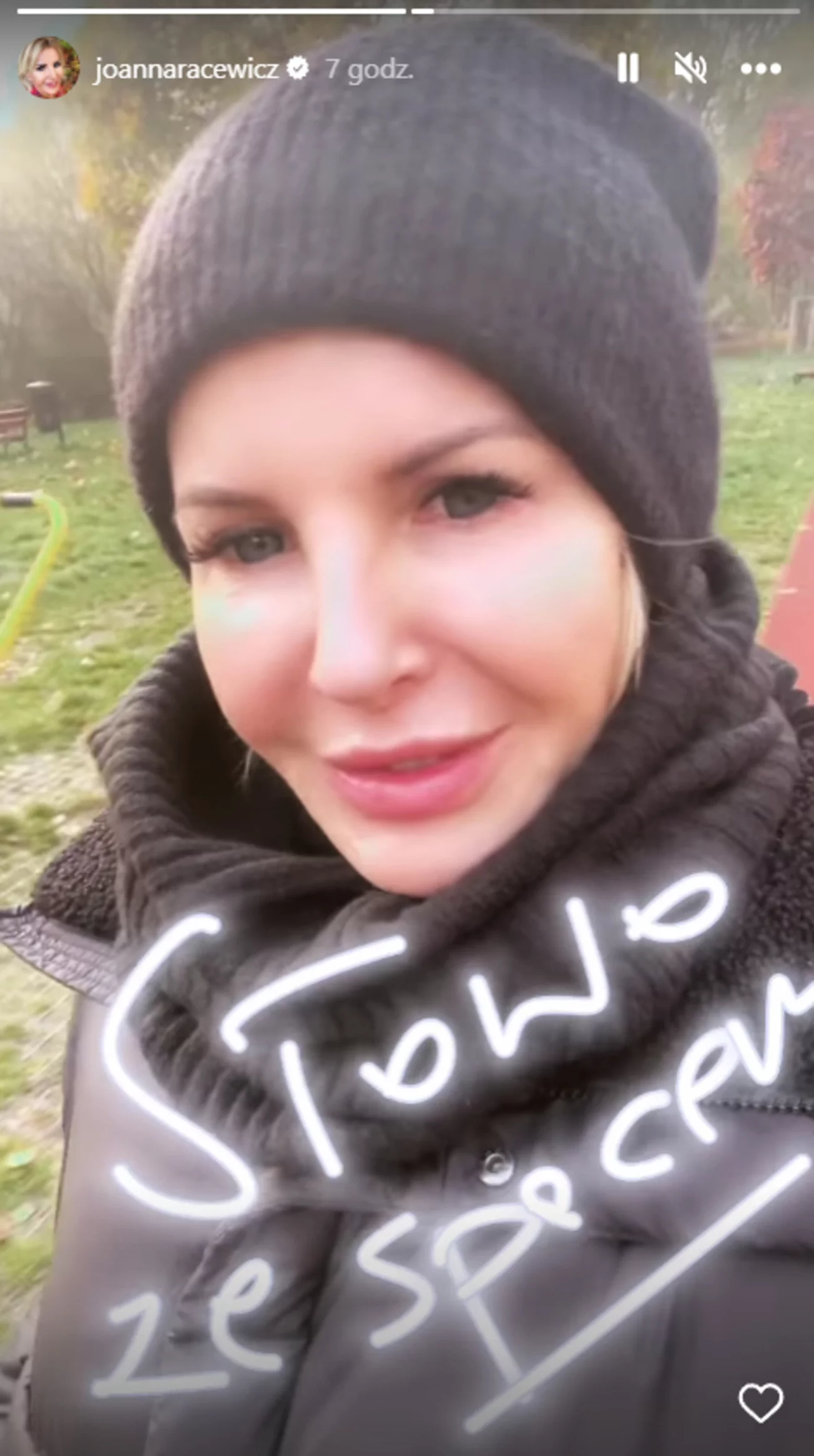 Joanna Racewicz nawiązała do nadchodzącego święta. "Cieszę się z drożyzny"