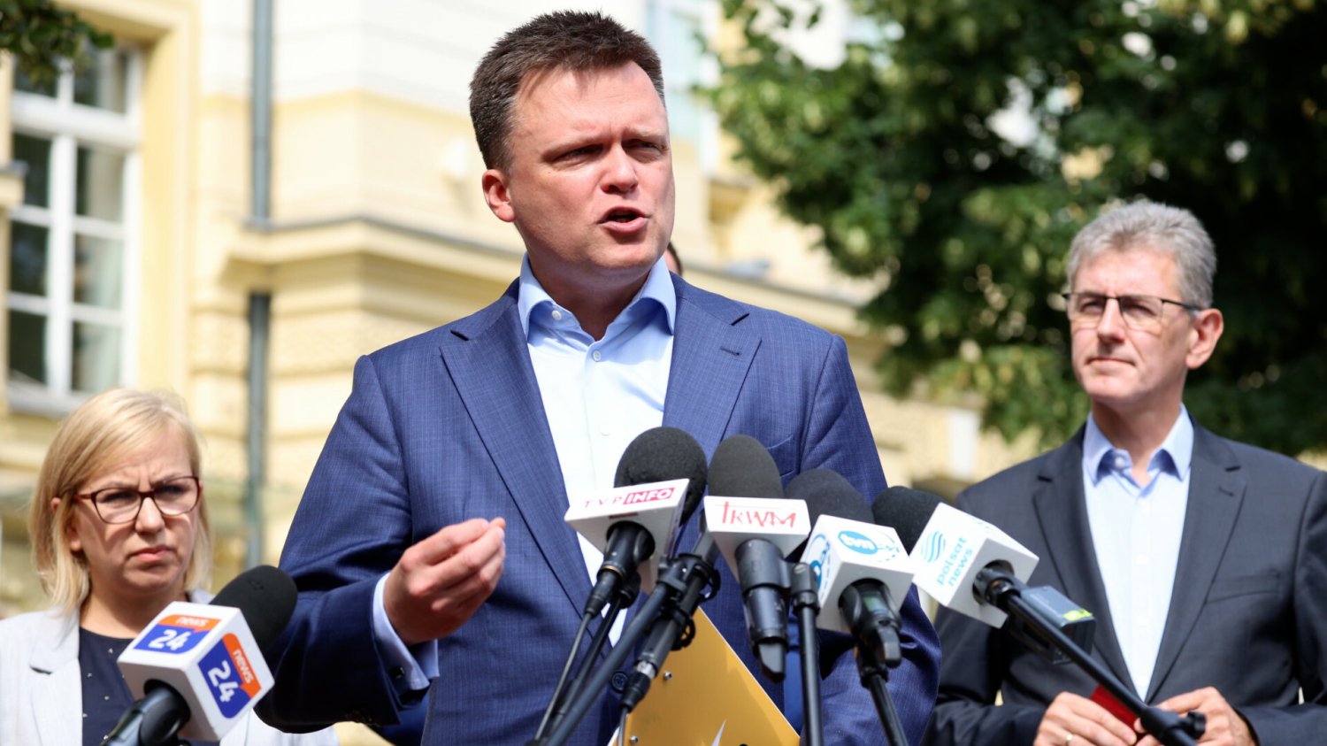 Szymon Hołownia stwierdził, że tego typu słowa nie powinny paść "w takim dniu, w takim miejscu".