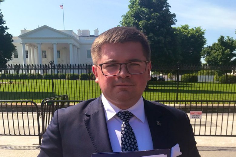 Tomasz Rzymkowski tłumaczy powody swojego przejścia z Kukiz'15 do PiS.