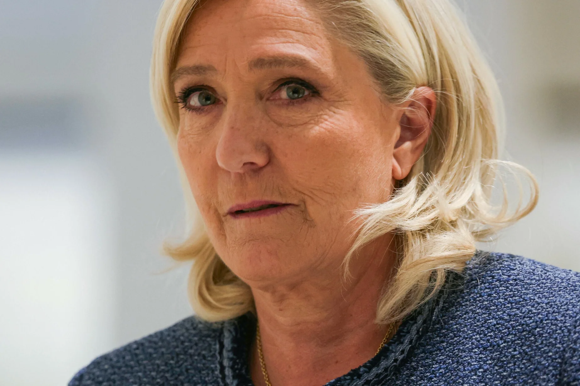 Le Pen skazana i nie wystartuje w wyborach. Decyzja oburzyła prawicę