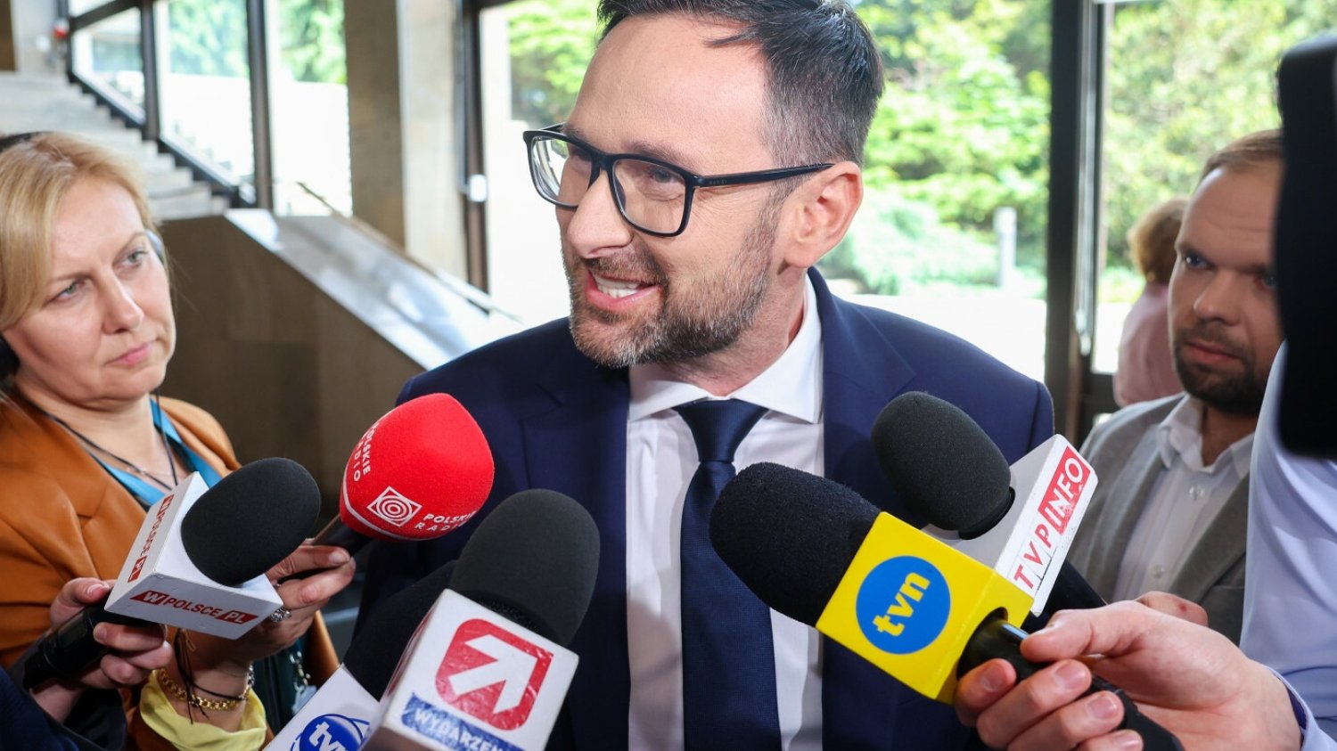 Obajtek wściekł się na dziennikarzy. "Piekło to pańska stacja mi serwowała".