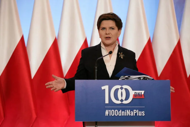 Beata Szydło wygłasza przemówienie po stu dniach rządów