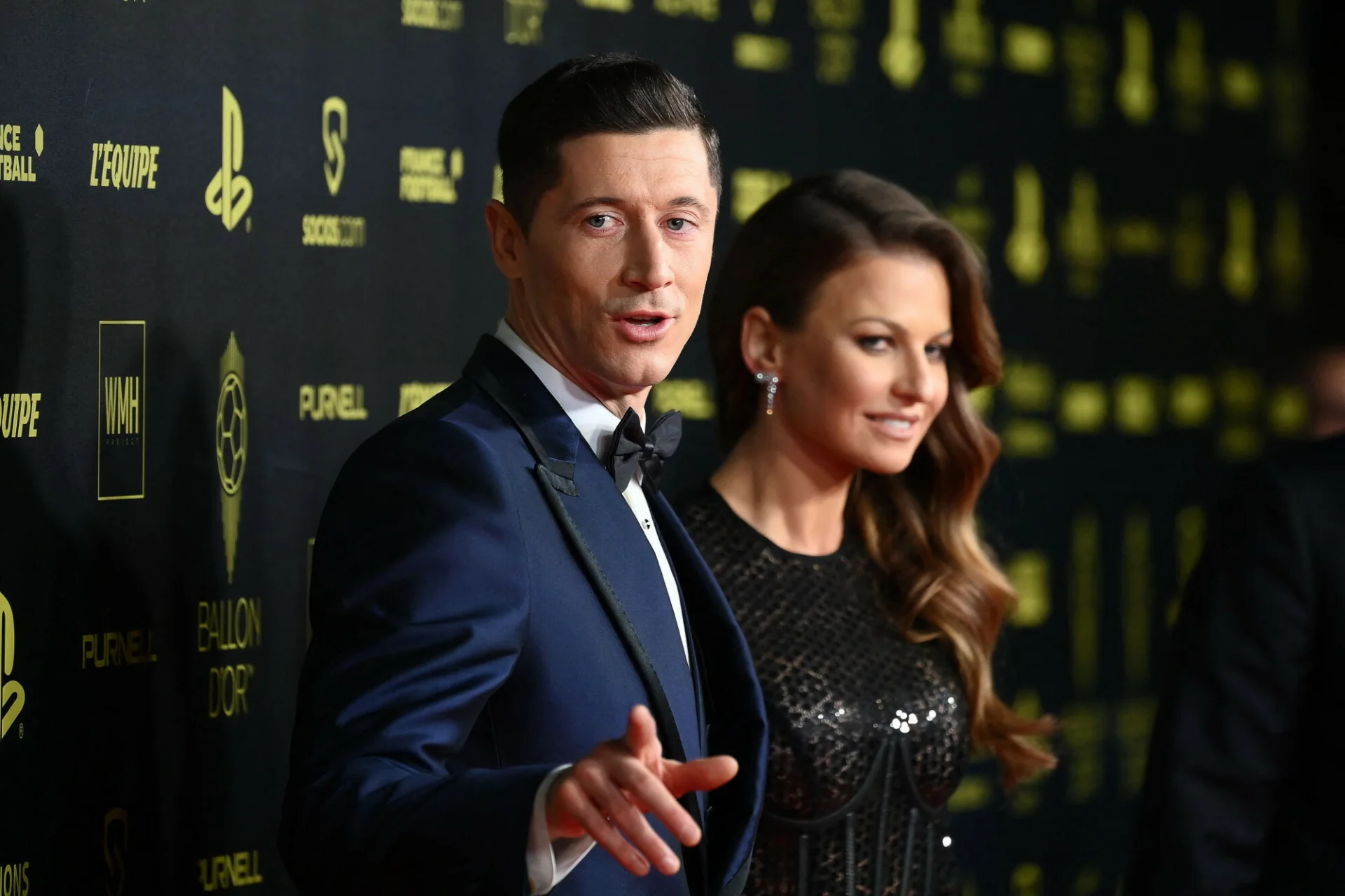 Robert Lewandowski został bez Złotej Piłki, co budzi w świecie futbolu wielkie kontrowersje