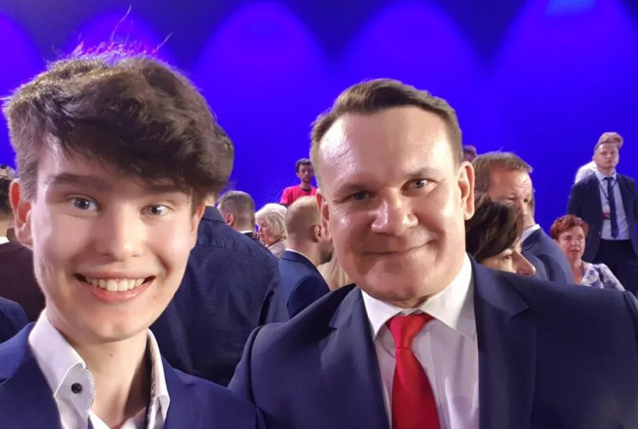 Oskar Szafarowicz z posadą w rządowej agencji.