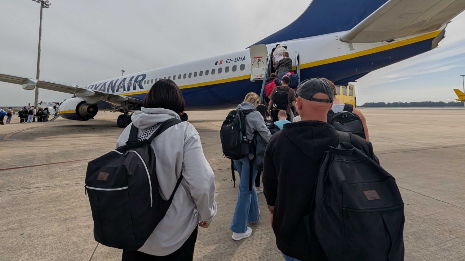 Ryanair ogłasza nowe trasy z Polski. Będzie w czym wybierać Ryanair ogłasza nowe trasy z Polski. Będzie w czym wybierać