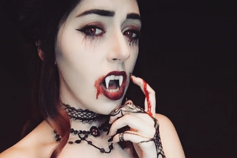Wampirzyca będzie budzić postrach na halloweenowej imprezie