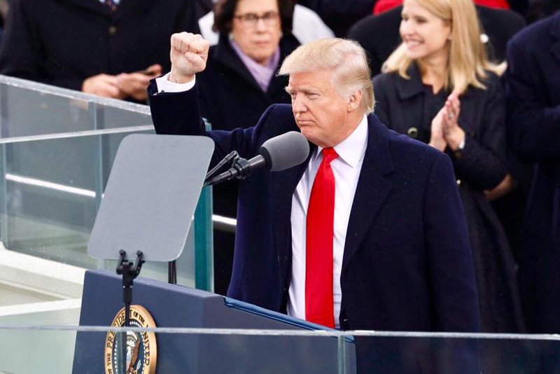 Sędzia federalny tymczasowo zablokował dekret imigracyjny Trumpa.