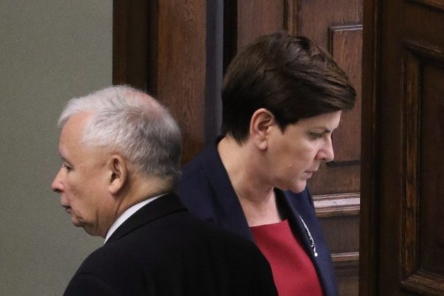 Rzecznik rządu uchylił rąbka tajemnicy ws. rekonstrukcji rządu PiS. Przewodniczący Kaczyński spotkał się w tej sprawie z Beatą Szydło.