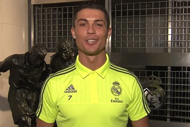 "Dzień dobry, Piotrusiu! Nie dawaj się!" Cristiano Ronaldo mówi po polsku w ważnym celu