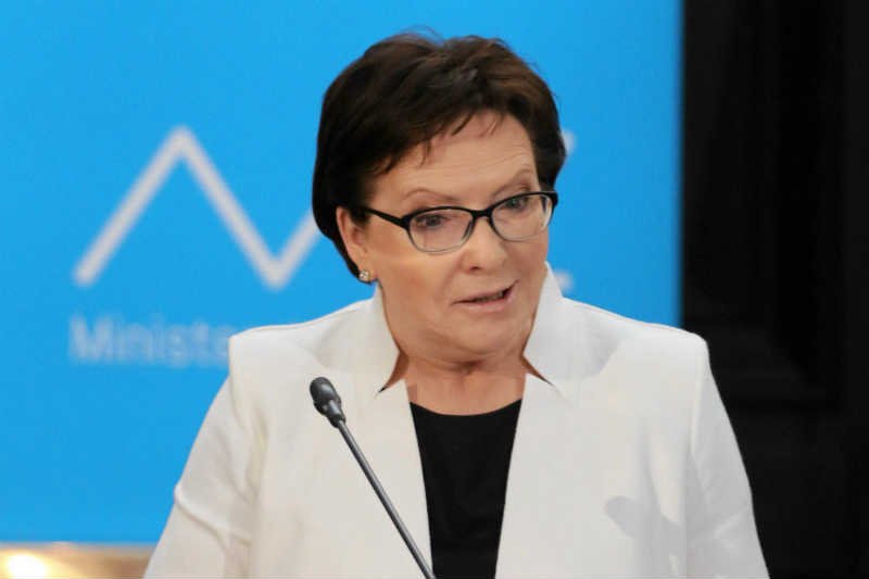 Ewa Kopacz ma przed sobą trudny weekend: będzie musiała udowodnić, że Platforma jeszcze nie zasługuje na skreślenie. Nowy sondaż daje partii tylko 19 proc.