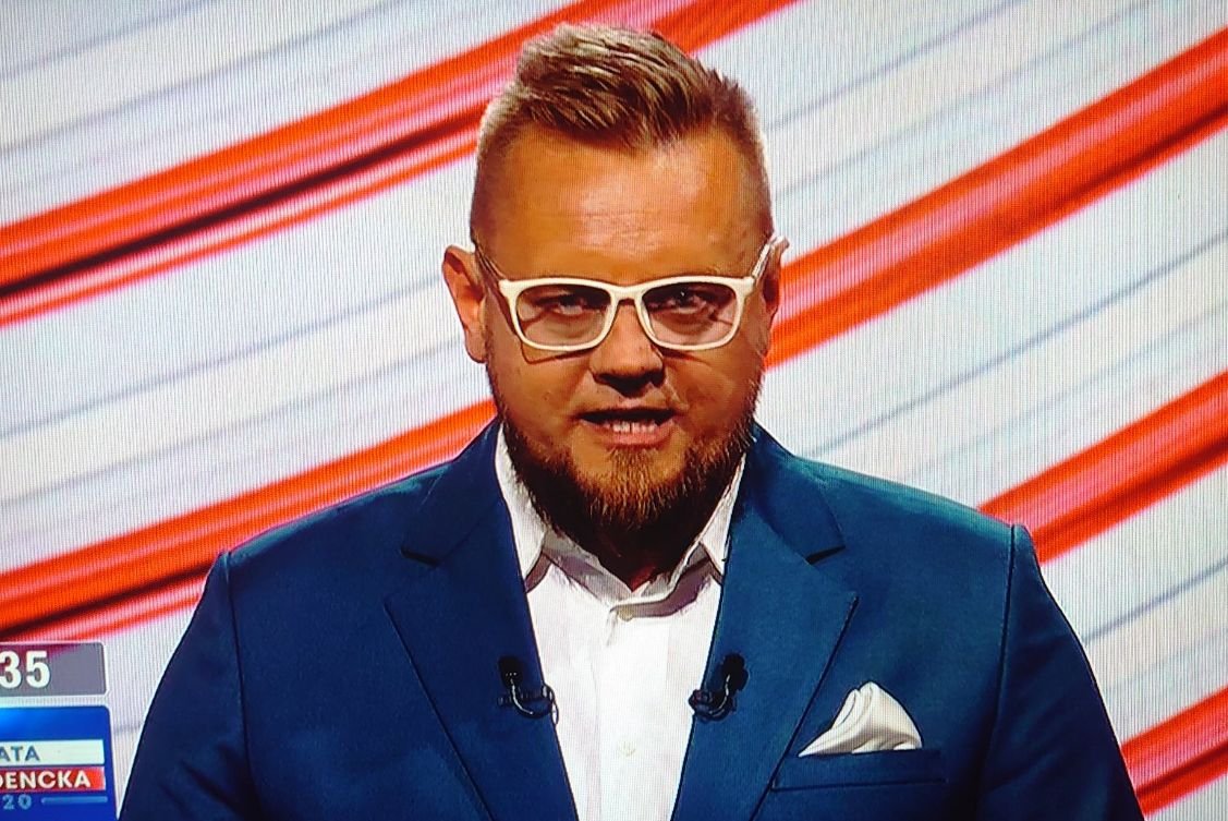 Przedsiębiorca Paweł Tanajno chce postawienia Andrzeja Dudy i Mateusza Morawieckiego za bóle polskich przedsiębiorców.