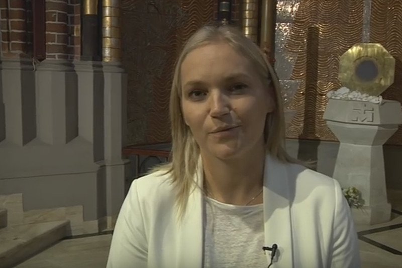 Dominika Figurska, aktorka, która występuje w TV Republika, krytykuje zwolenników aborcji, staje się gwiazdą prawicy.