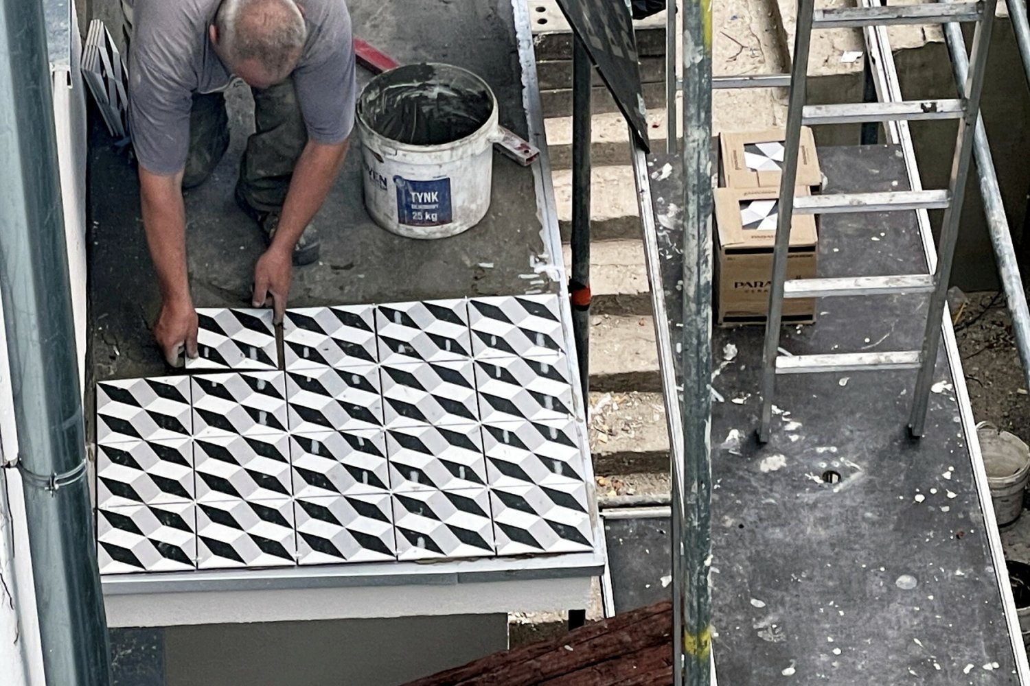 Mikrokawalerki w Krakowie. Firma, która je sprzedawała, ma spore problemy.