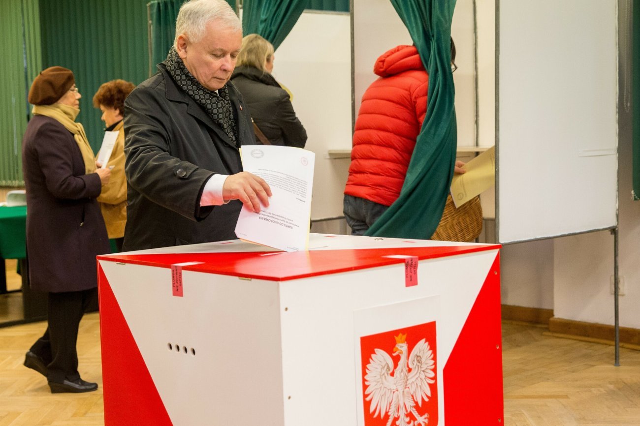 Padła nieoficjalna data wyborów parlamentarnych.