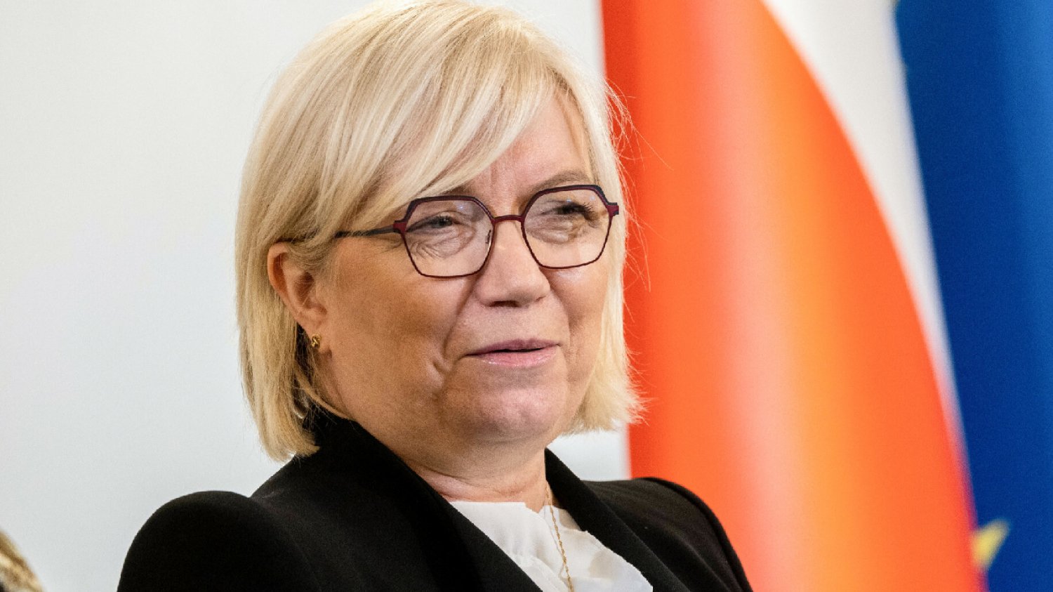 Ważą się losy Julii Przyłębskiej. Wiceminister zapowiada, że rząd nie ustąpi TK.