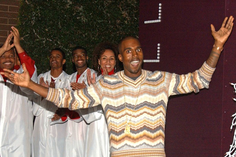 Kanye West jest wielkim raperem, ale jego koszulki bym nie kupił.