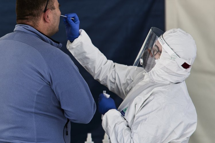 Nowy raport MZ ws. koronawirusa.