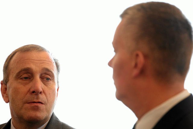 Tomasz Siemioniak kończy rywalizację z Grzegorzem Schetyną