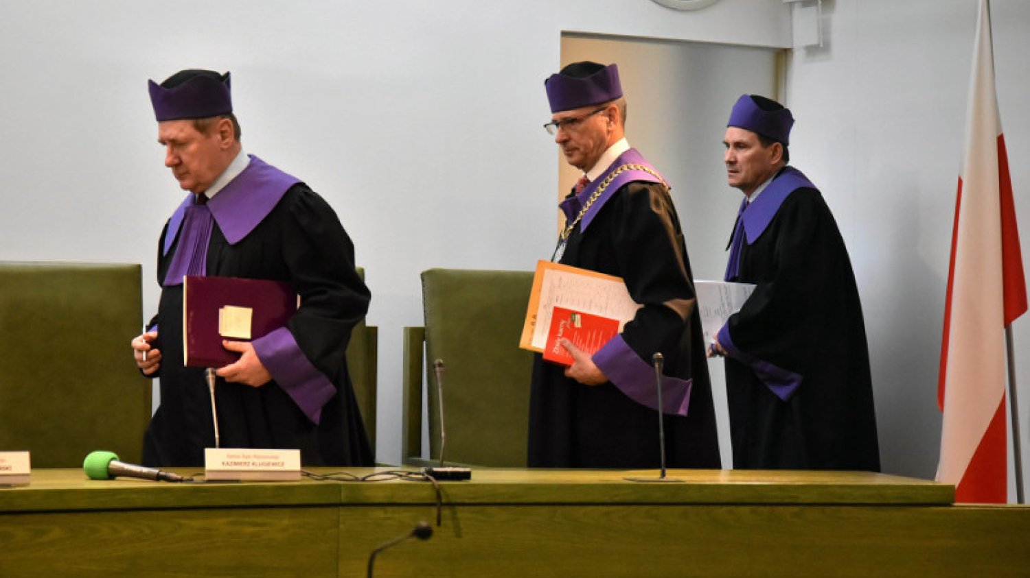 Zamach na Sąd Najwyższy to znacznie więcej niż myślicie. I nie chodzi tylko o to, że SN stwierdza ważność wyborów. Przypomnijcie sobie, jaką ważną rolę pełni trzech sędziów SN.