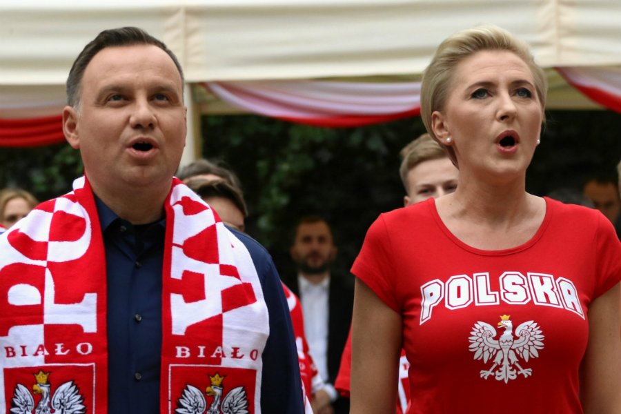 Brudziński zaatakował gejów, dostało się Agacie Dudzie.