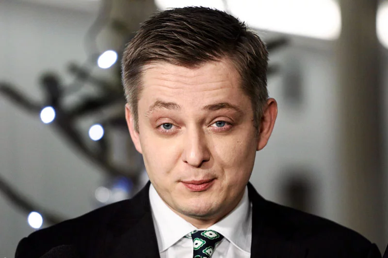 Rzecznik PSL Jakub Stefaniak kolejny raz w spektakularny sposób wypunktował przeciwników politycznych. Tym razem wziął na celownik posłankę PiS Joannę Lichocką.