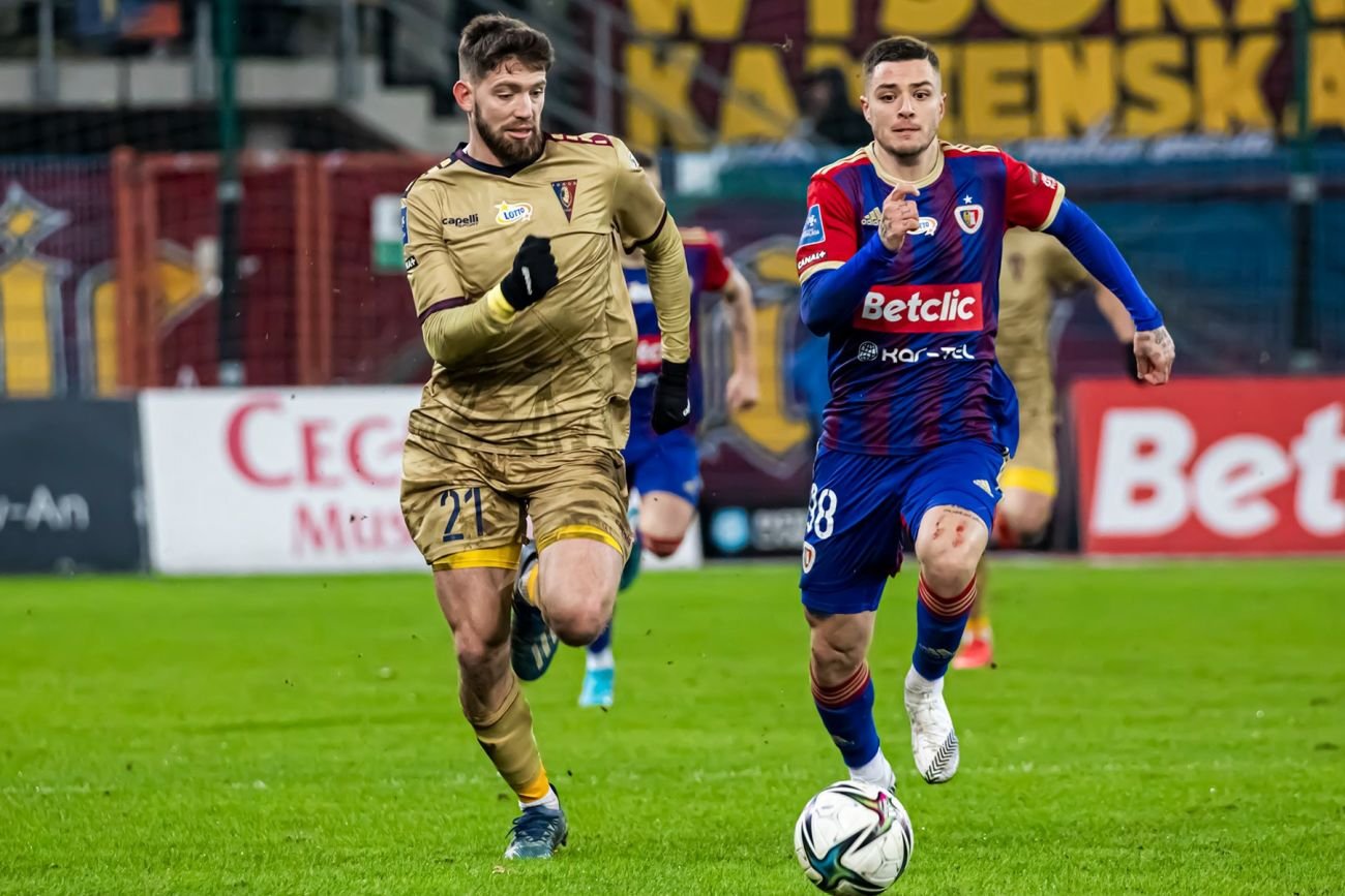 Pogoń Szczecin pewnie wygrała w Gliwicach i jest już za liderem PKO Ekstraklasy