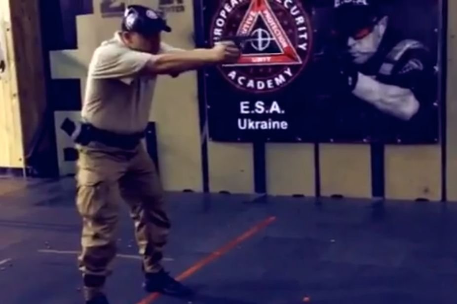 Dziennikarze przeprowadzili śledztwo, z którego wynika, że wrocławska firma ochroniarska trenowała ukraińskich neonazistów